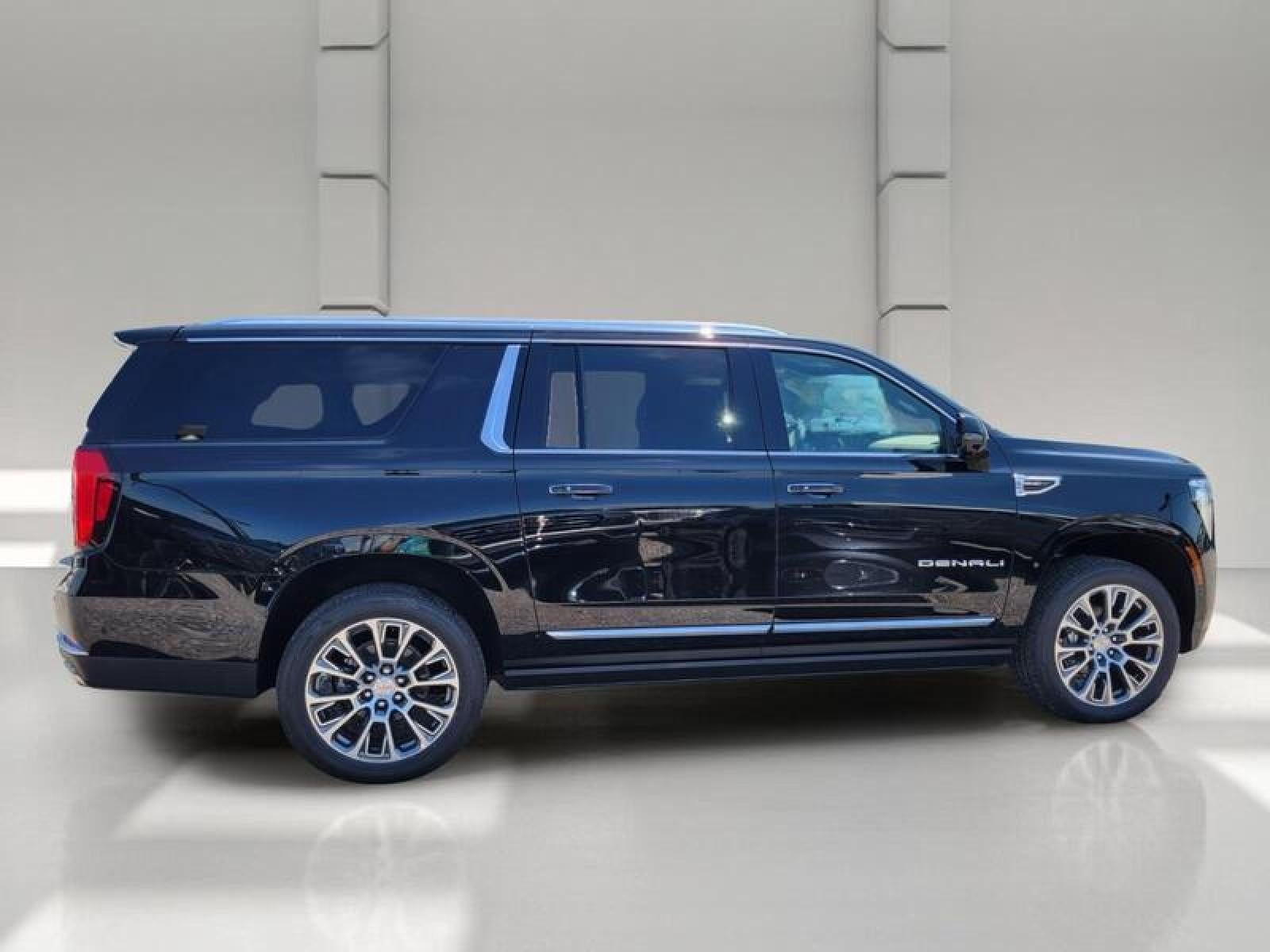 2026 GMC Yukon XL 2WD 4dr Denali