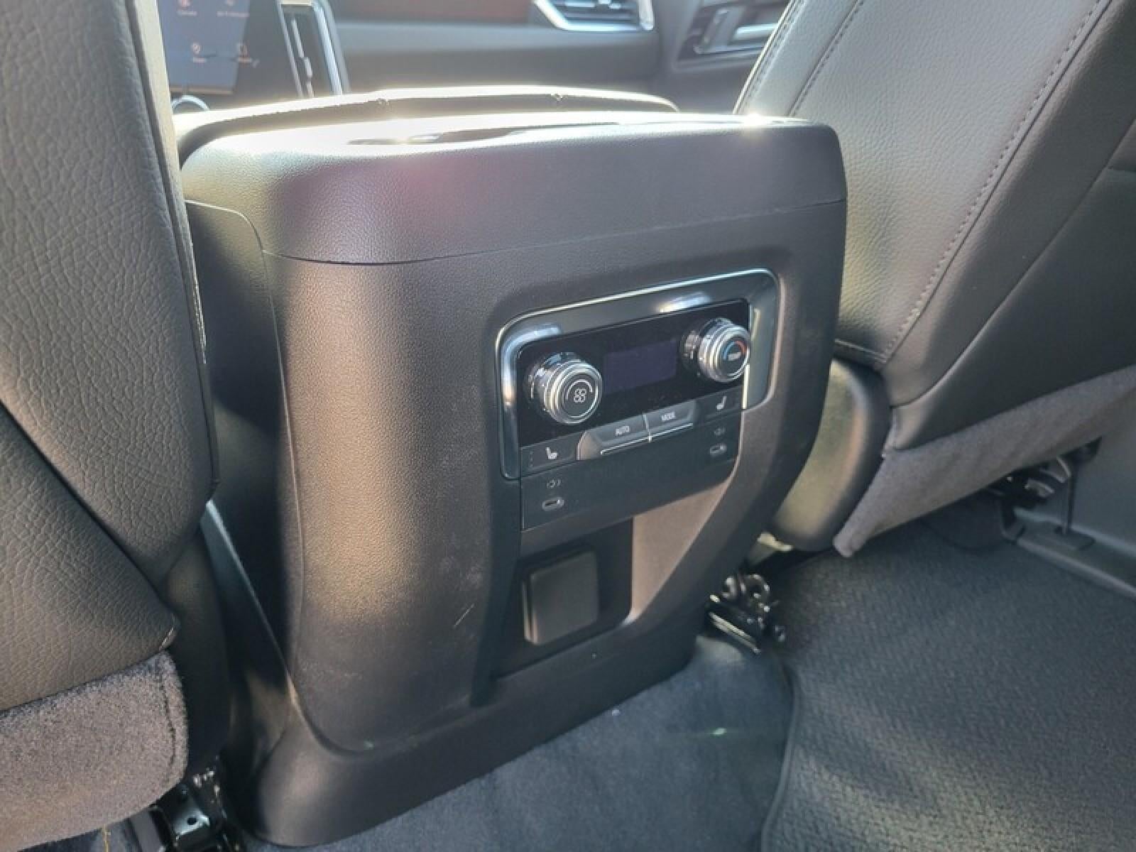 2026 GMC Yukon XL 2WD 4dr Denali