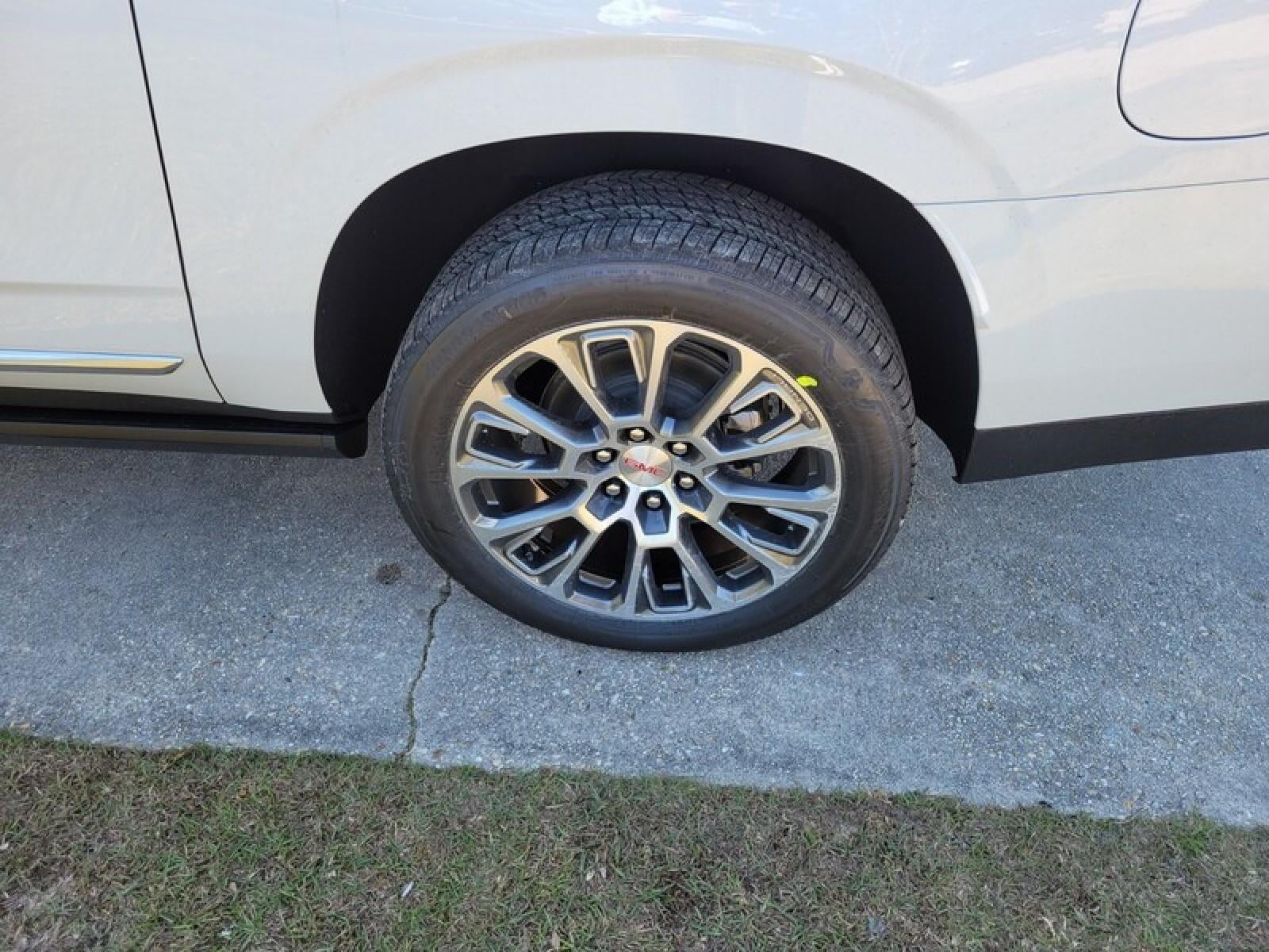 2026 GMC Yukon XL 2WD 4dr Denali