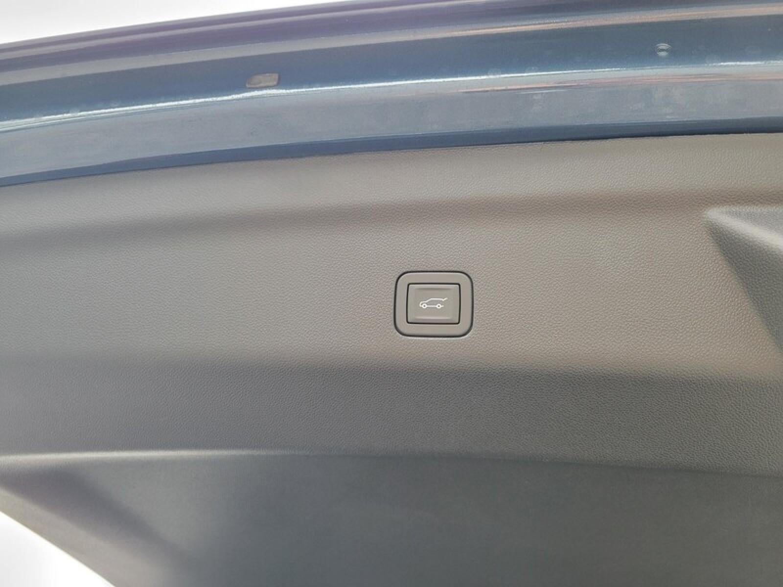 2026 GMC Yukon XL 2WD 4dr Denali