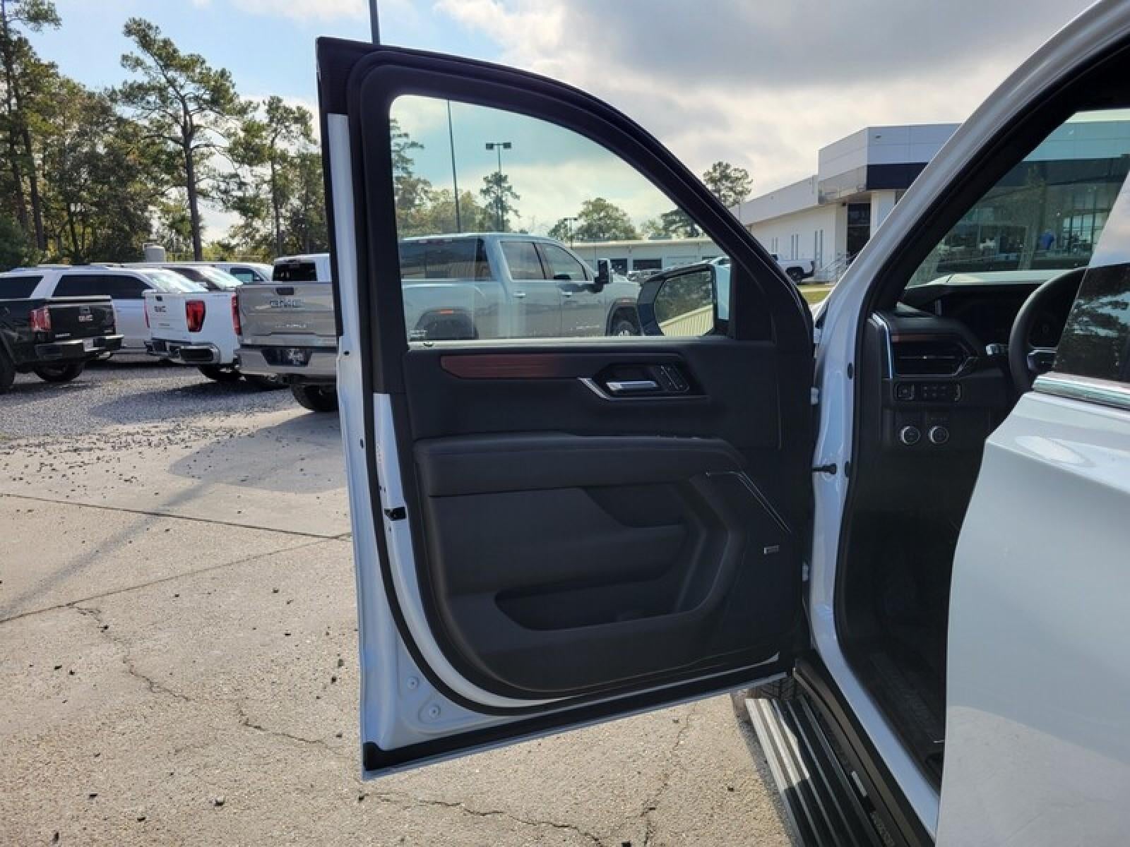 2026 GMC Yukon XL 2WD 4dr Denali