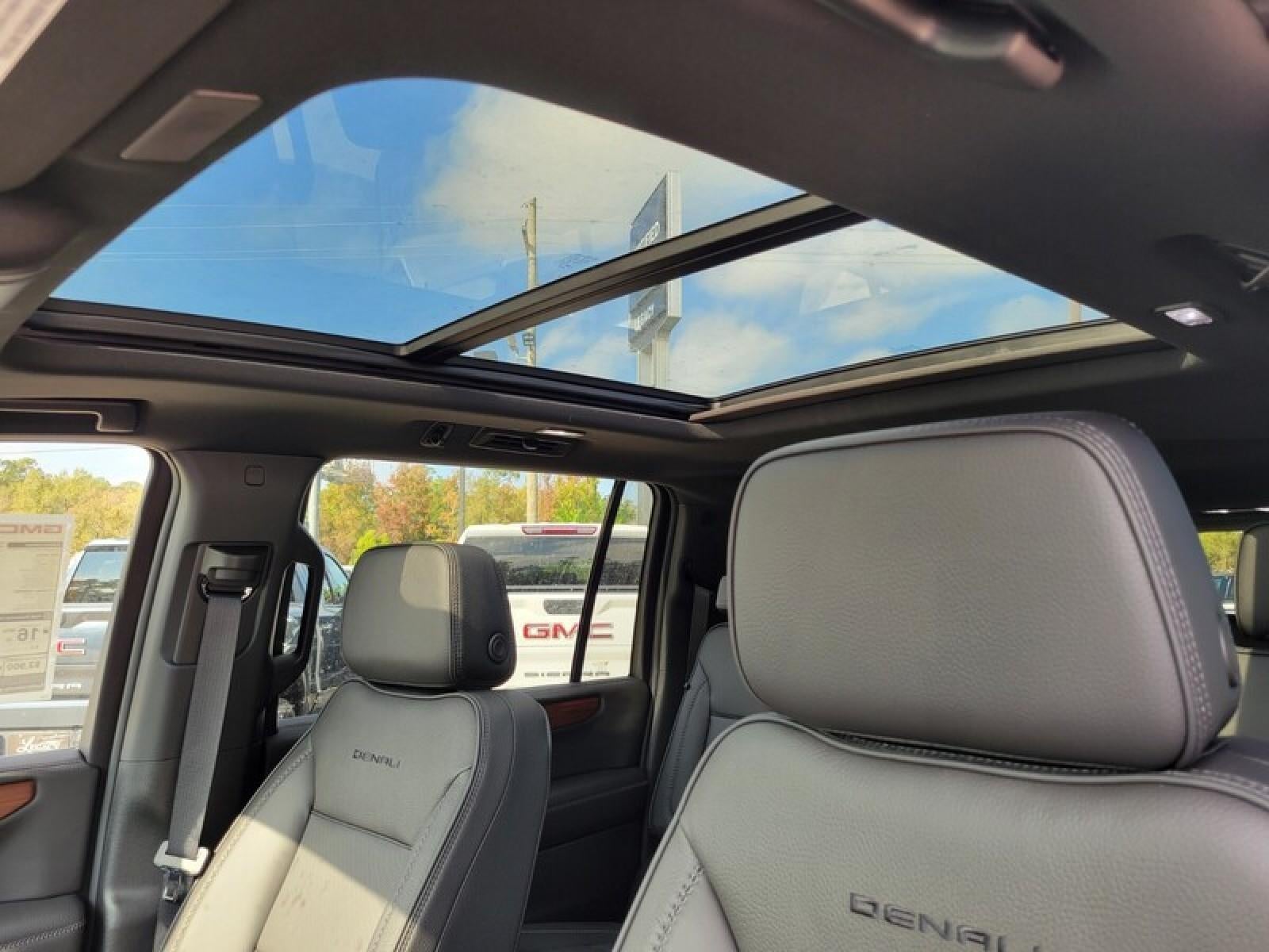 2026 GMC Yukon XL 2WD 4dr Denali