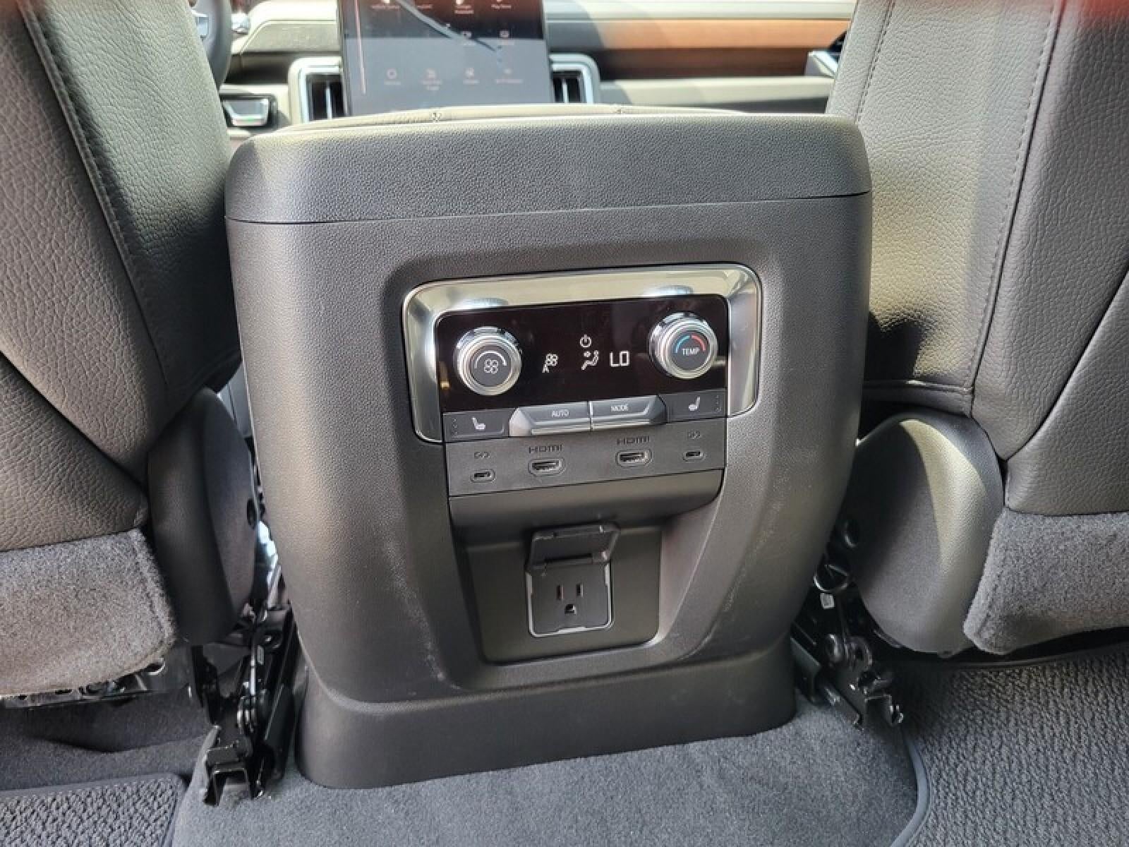 2026 GMC Yukon XL 2WD 4dr Denali