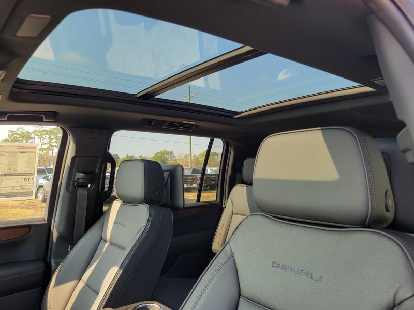 2026 GMC Yukon XL 2WD 4dr Denali