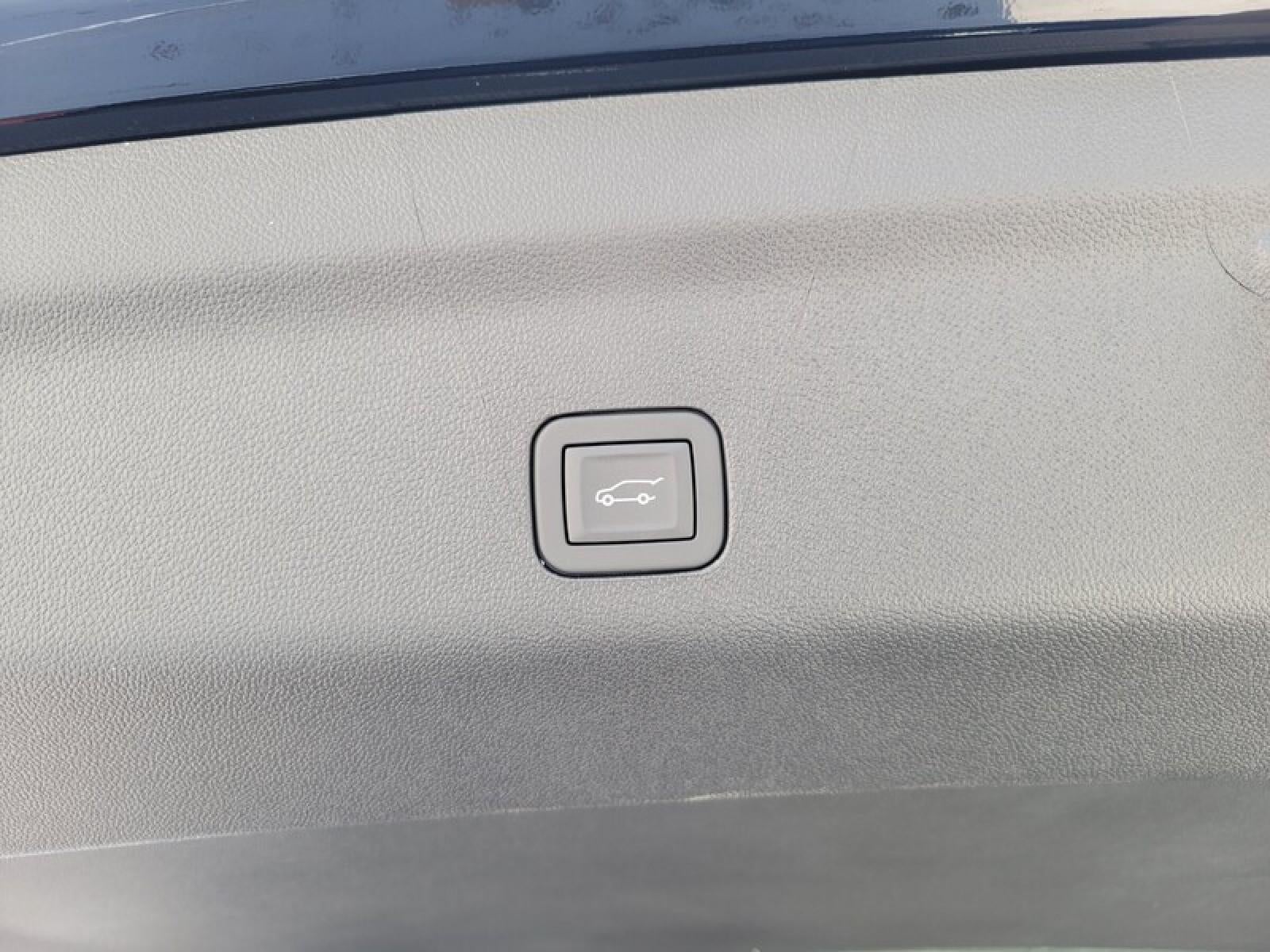 2026 GMC Yukon XL 2WD 4dr Denali