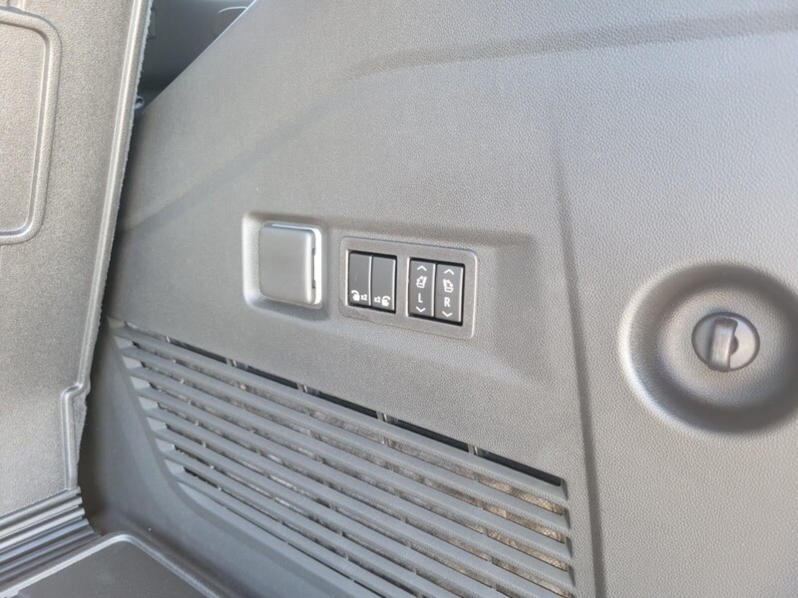 2026 GMC Yukon 4WD 4dr AT4