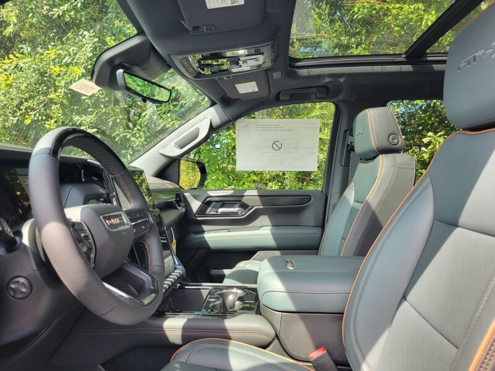 2027 GMC Yukon 4WD 4dr AT4