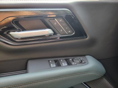 2027 GMC Yukon 4WD 4dr AT4