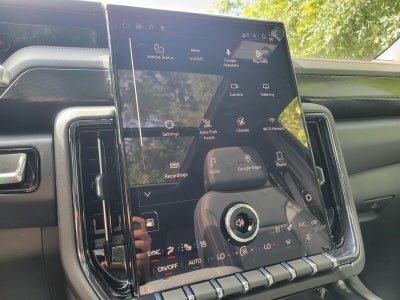 2027 GMC Yukon 4WD 4dr AT4