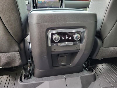 2027 GMC Yukon 4WD 4dr AT4