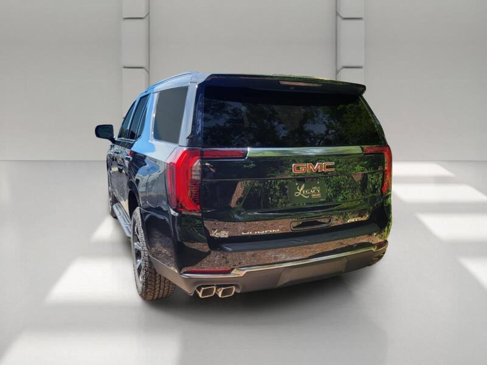 2027 GMC Yukon 4WD 4dr AT4