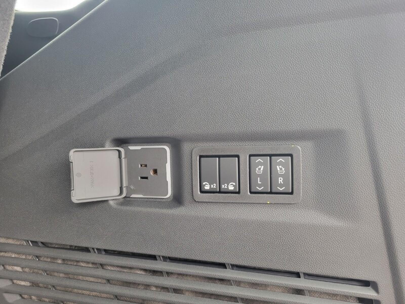 2026 GMC Yukon 4WD 4dr AT4