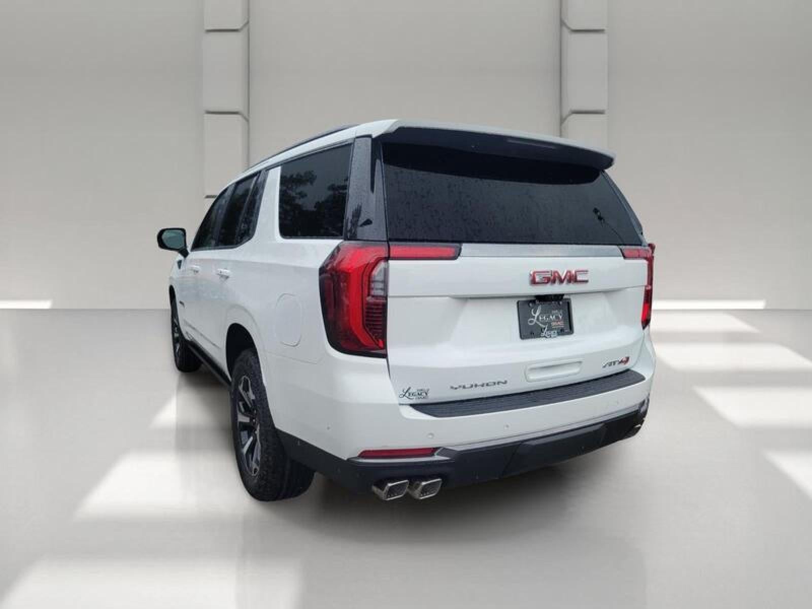 2026 GMC Yukon 4WD 4dr AT4