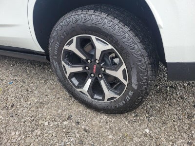 2026 GMC Yukon 4WD 4dr AT4