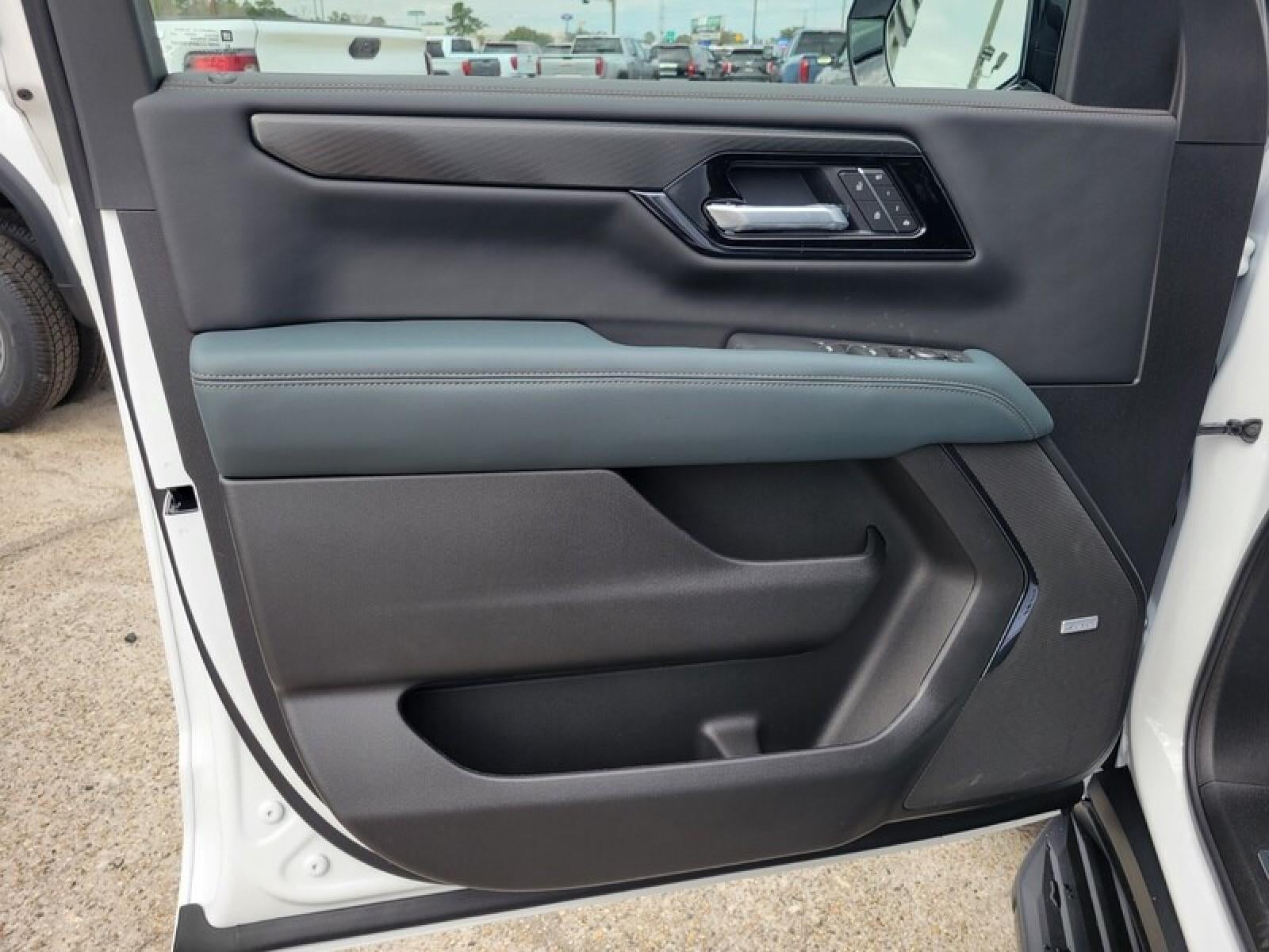 2026 GMC Yukon 4WD 4dr AT4