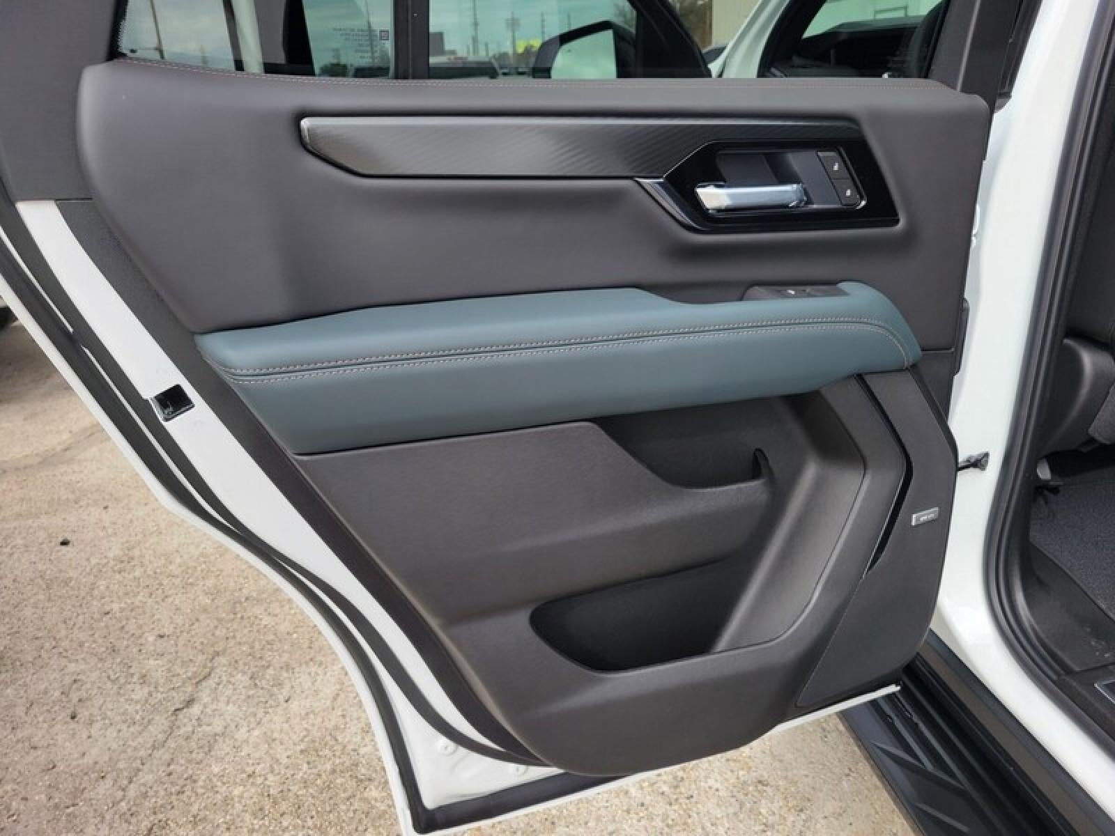 2026 GMC Yukon 4WD 4dr AT4