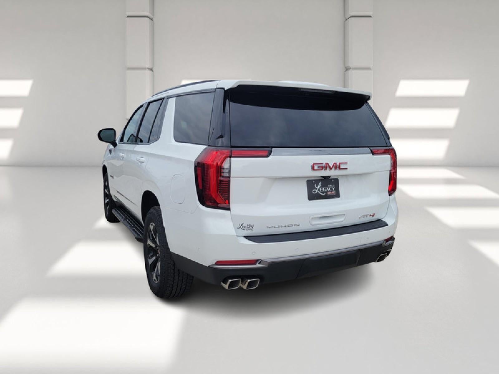 2026 GMC Yukon 4WD 4dr AT4