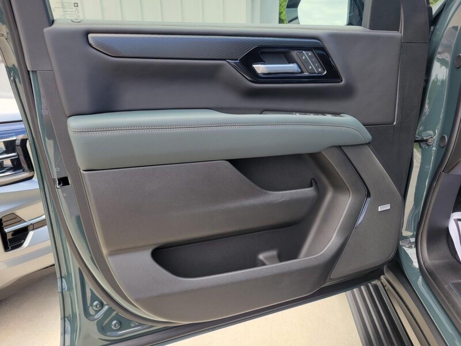 2026 GMC Yukon 4WD 4dr AT4