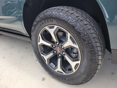 2026 GMC Yukon 4WD 4dr AT4
