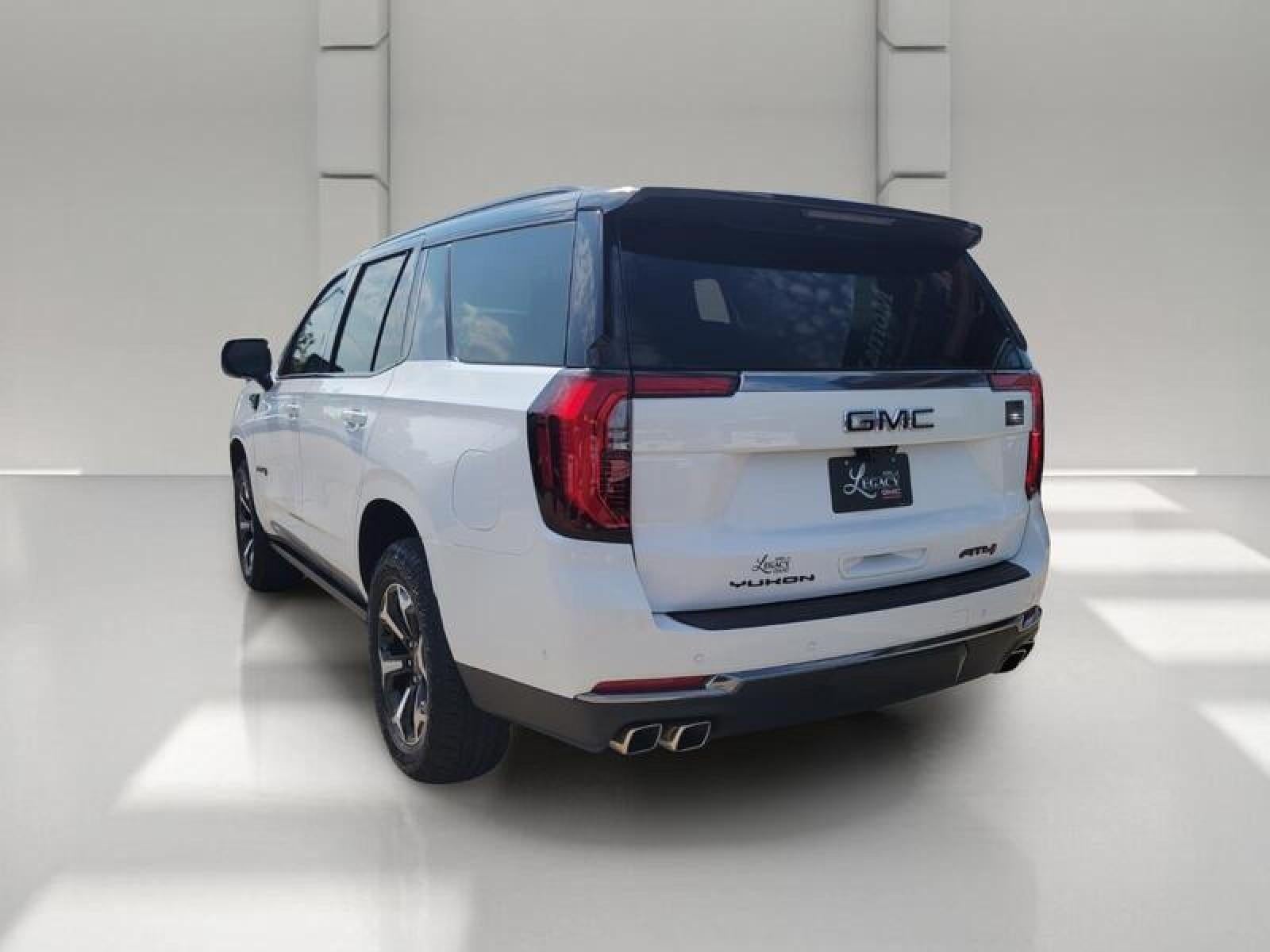 2025 GMC Yukon AT4