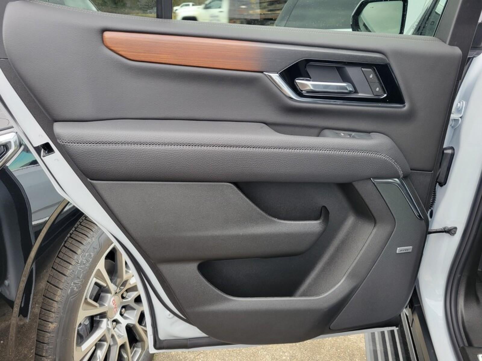 2026 GMC Yukon 4WD 4dr Denali