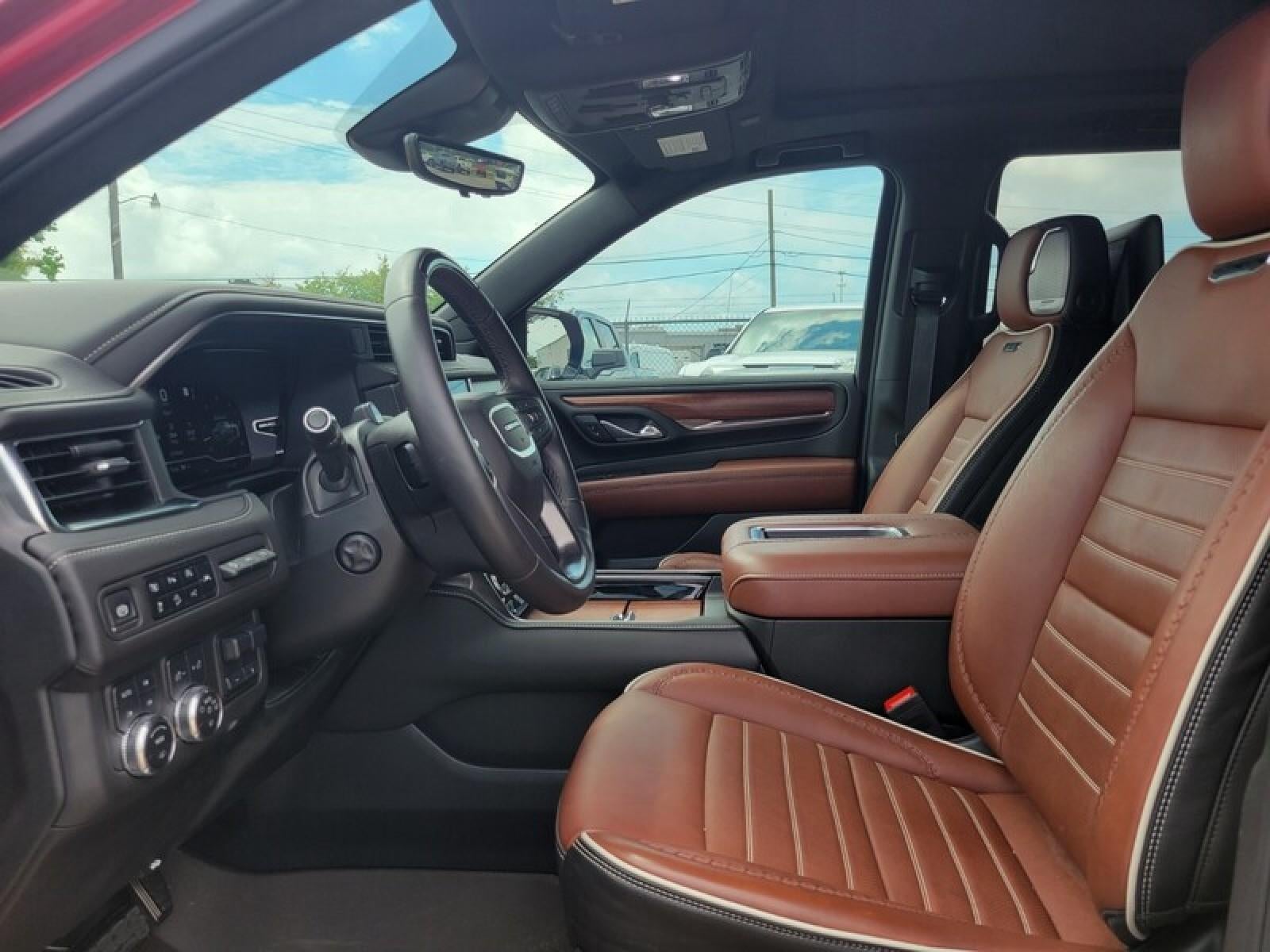 2024 GMC Yukon Denali Ultimate