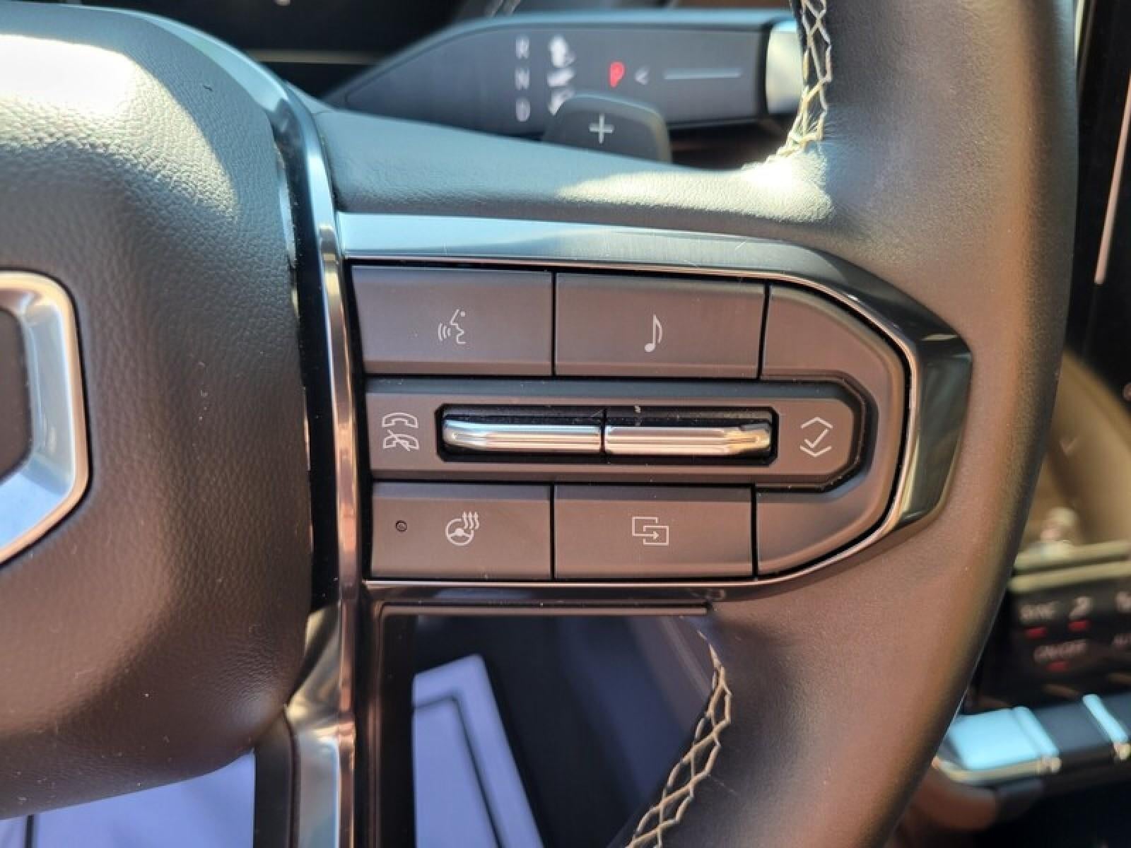2025 GMC Yukon Denali Ultimate