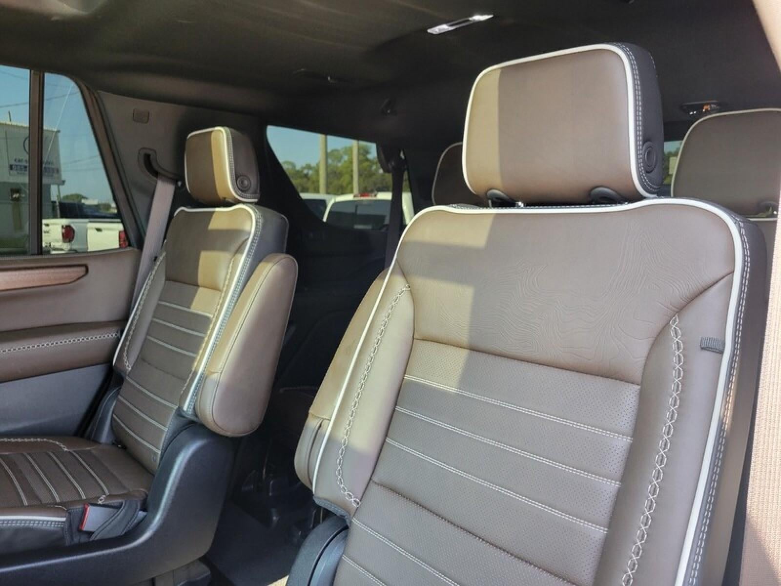 2025 GMC Yukon Denali Ultimate