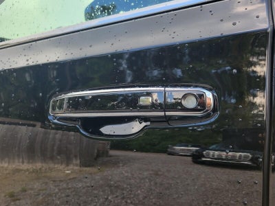 2027 GMC Yukon XL 4WD 4dr Elevation