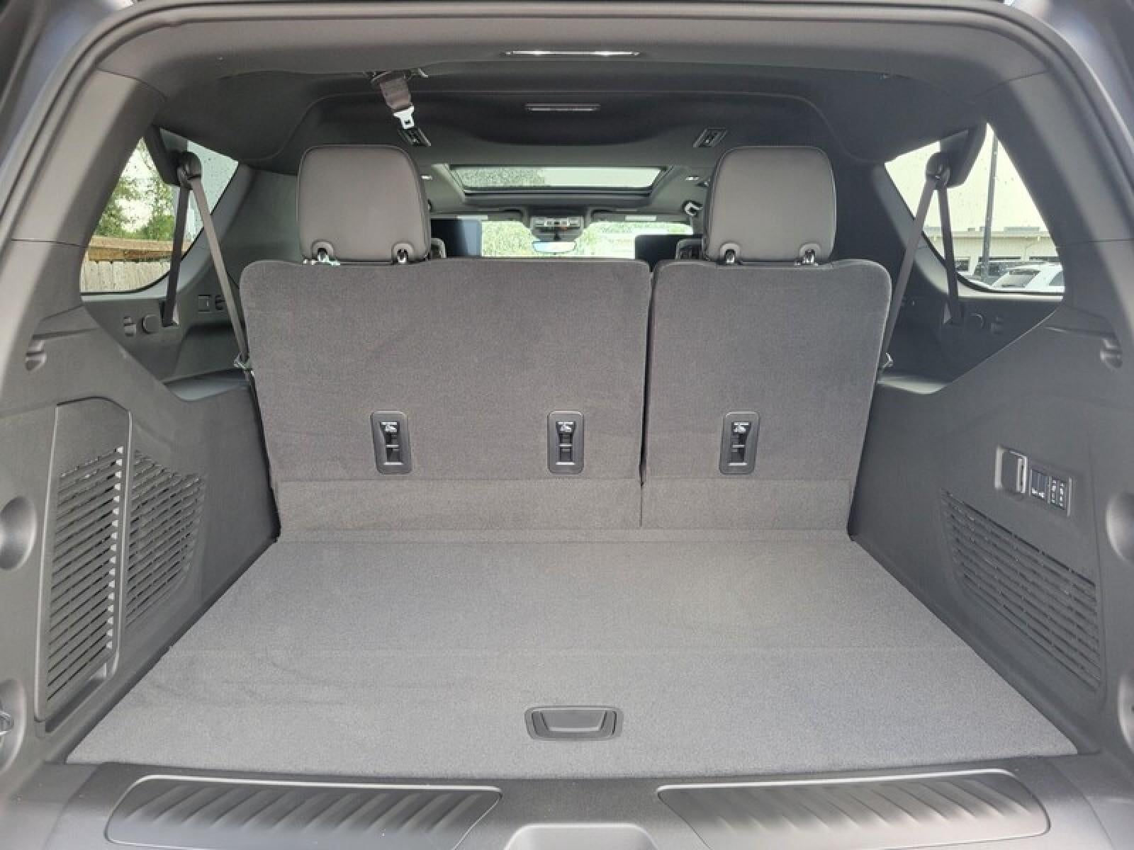 2027 GMC Yukon XL 4WD 4dr Elevation