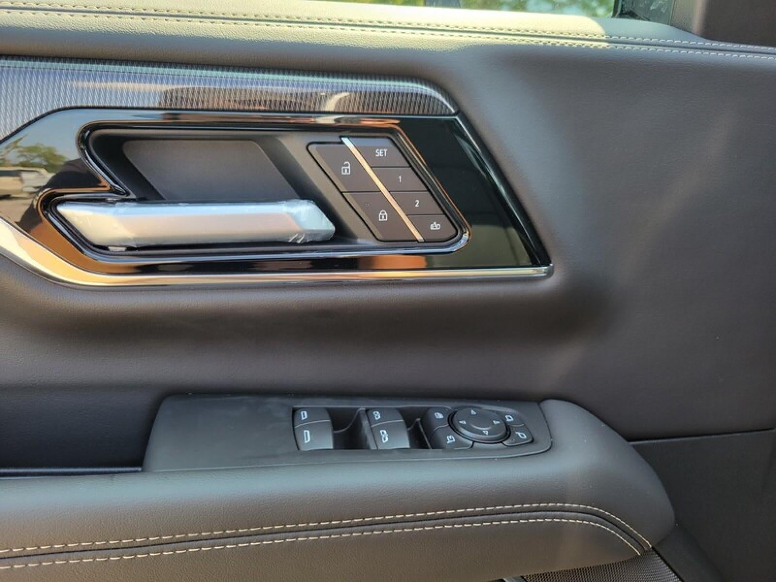 2027 GMC Yukon XL 4WD 4dr Elevation
