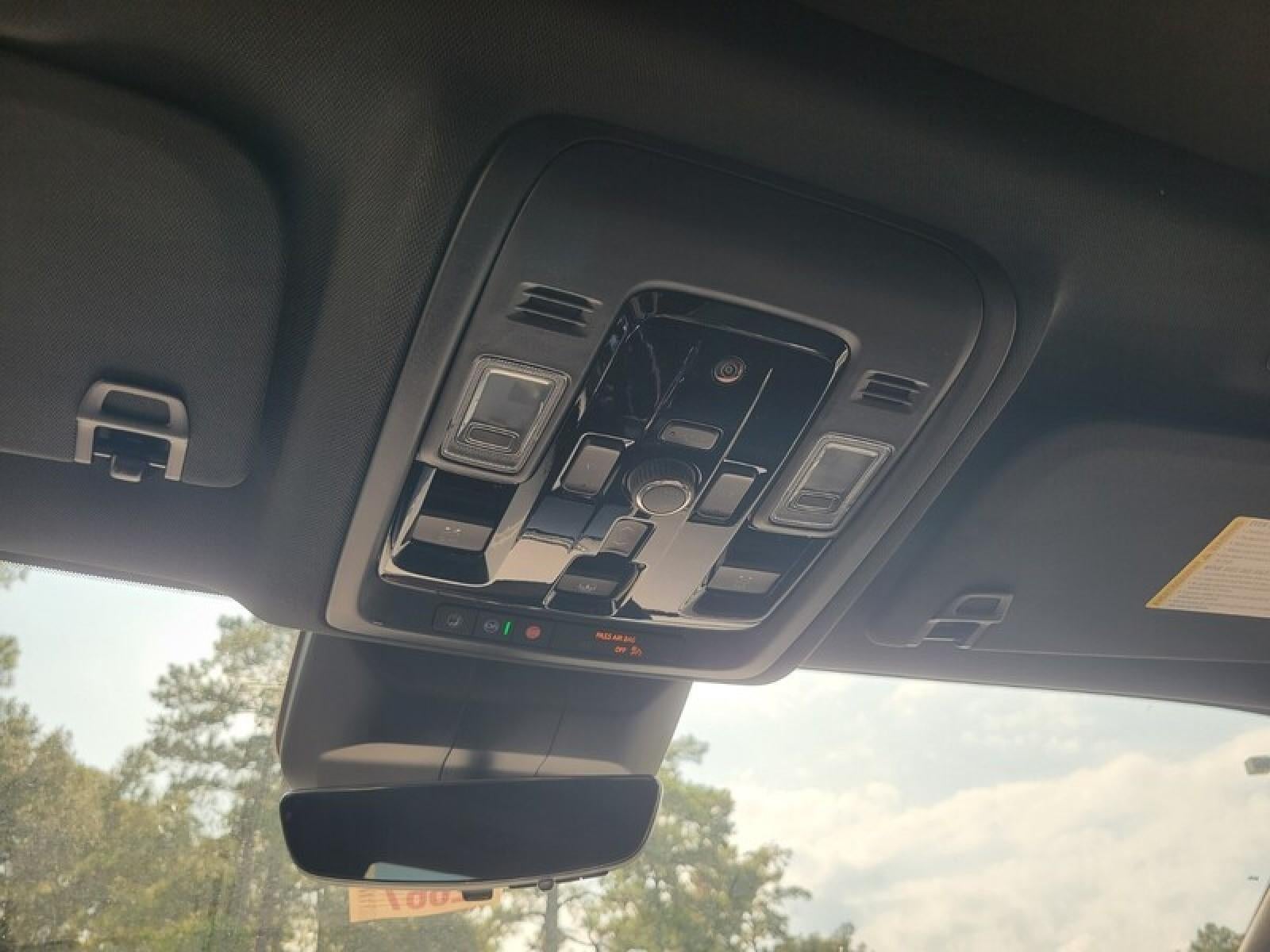 2027 GMC Yukon XL 4WD 4dr Elevation
