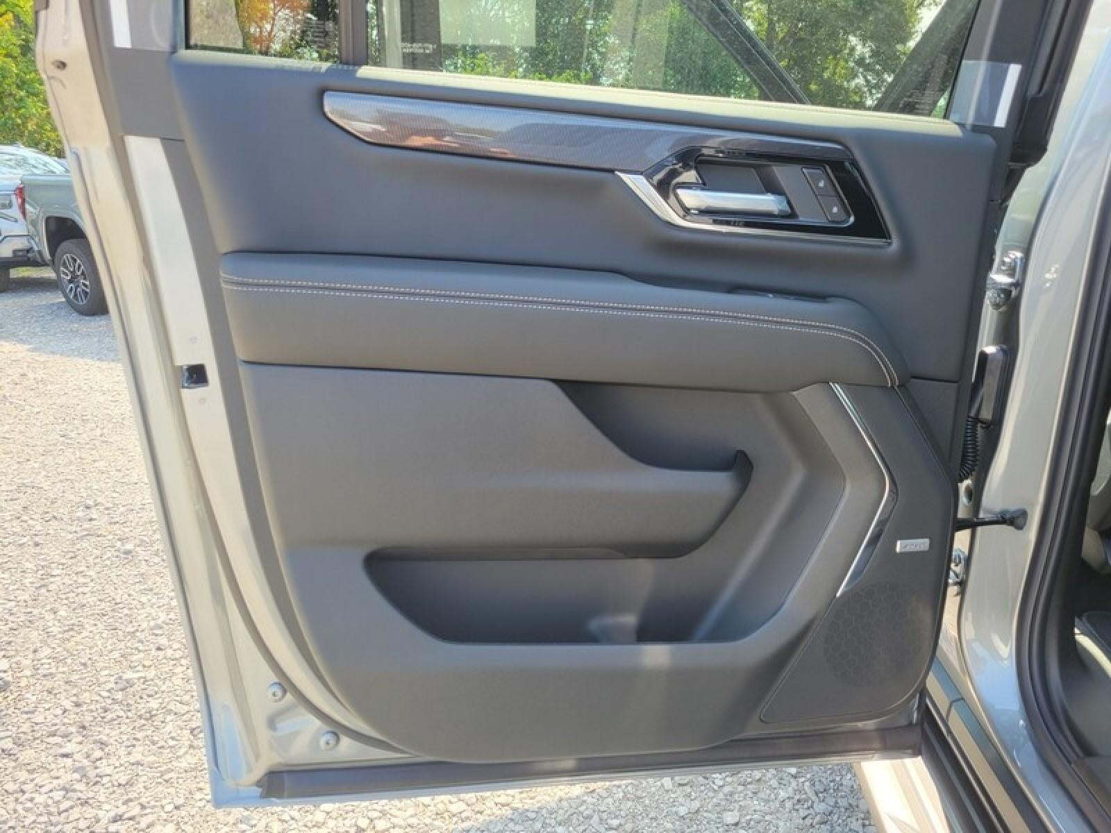2027 GMC Yukon XL 4WD 4dr Elevation