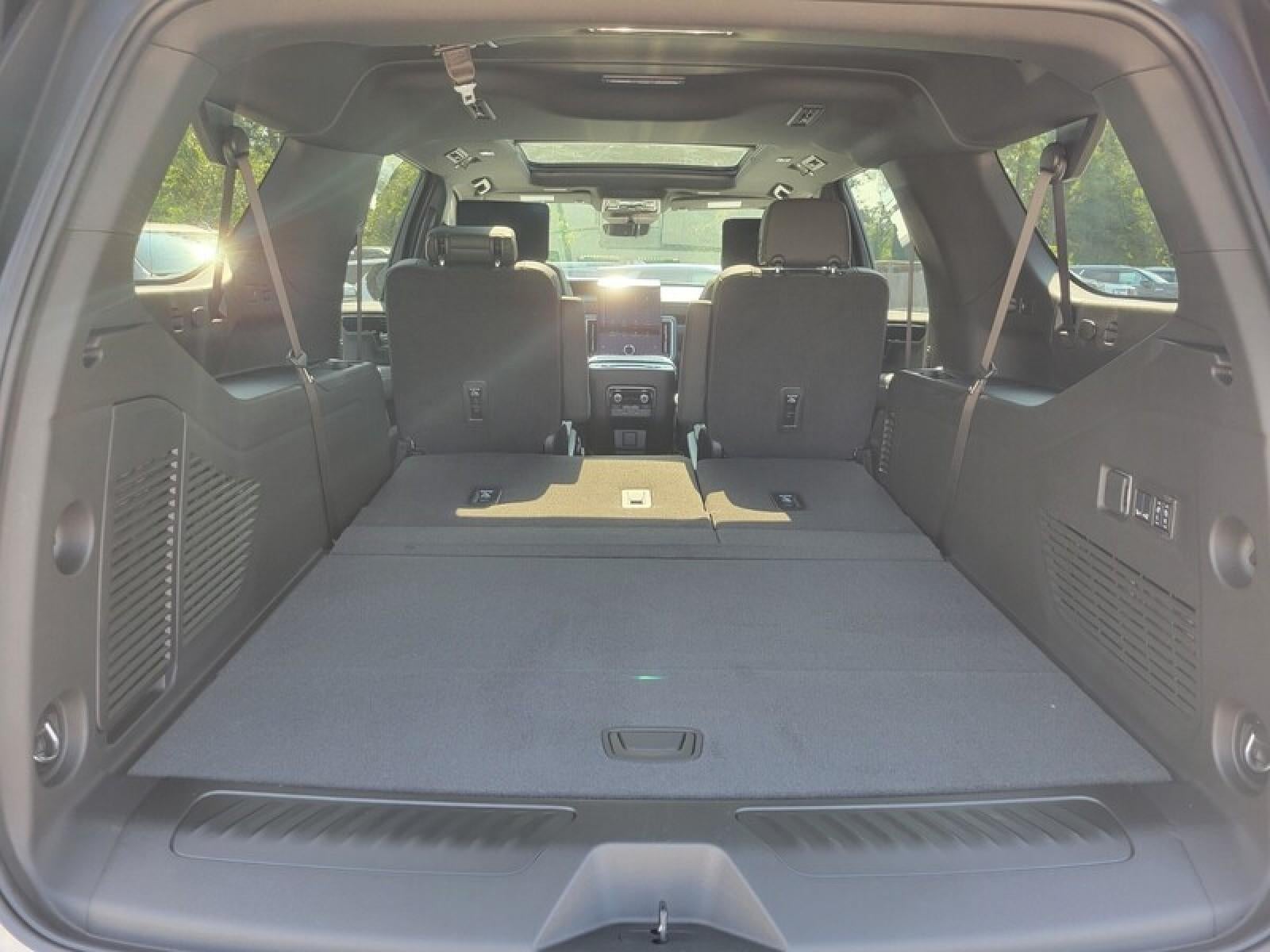 2027 GMC Yukon XL 4WD 4dr Elevation