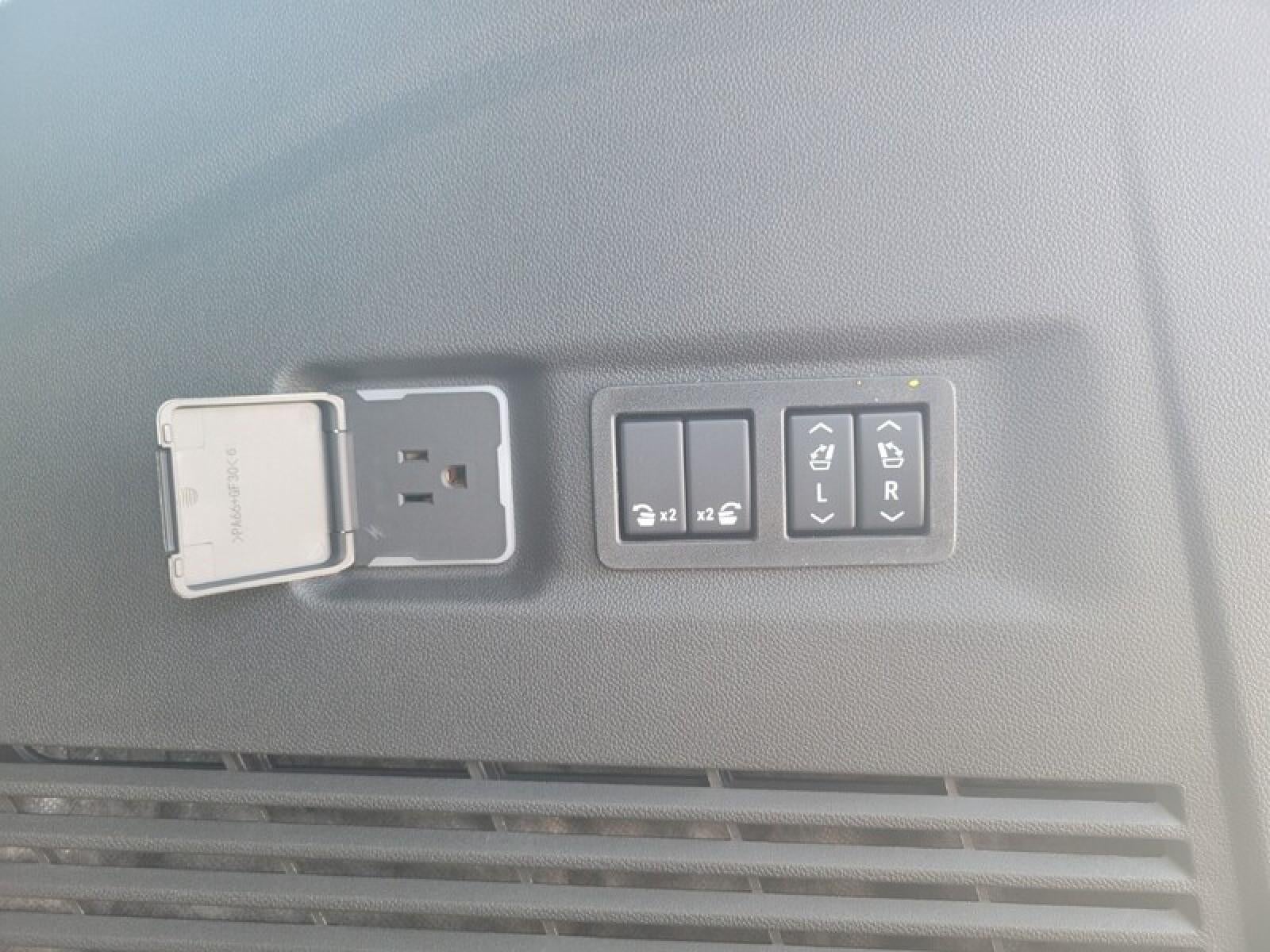 2027 GMC Yukon XL 4WD 4dr Elevation
