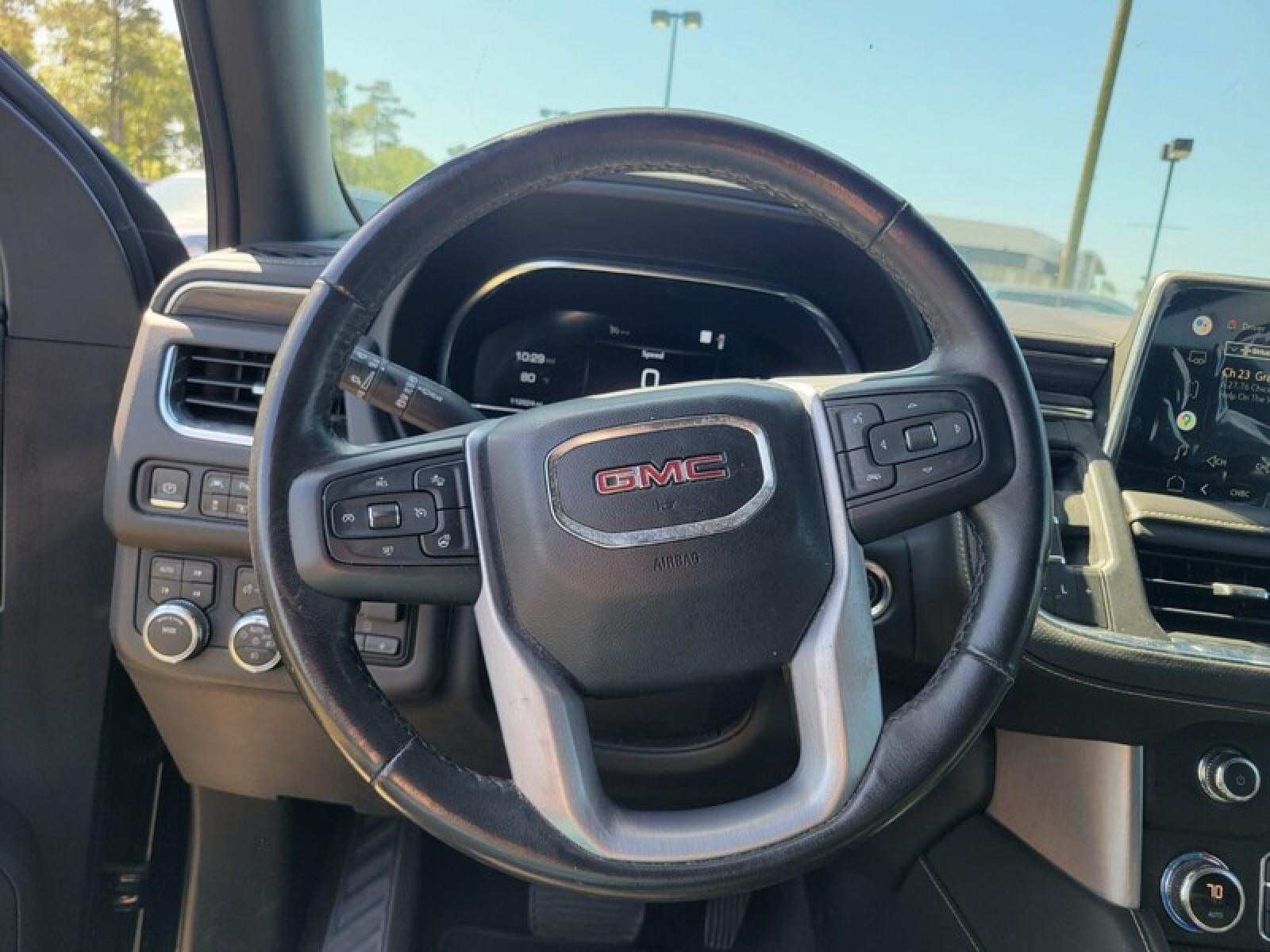 2022 GMC Yukon XL SLT