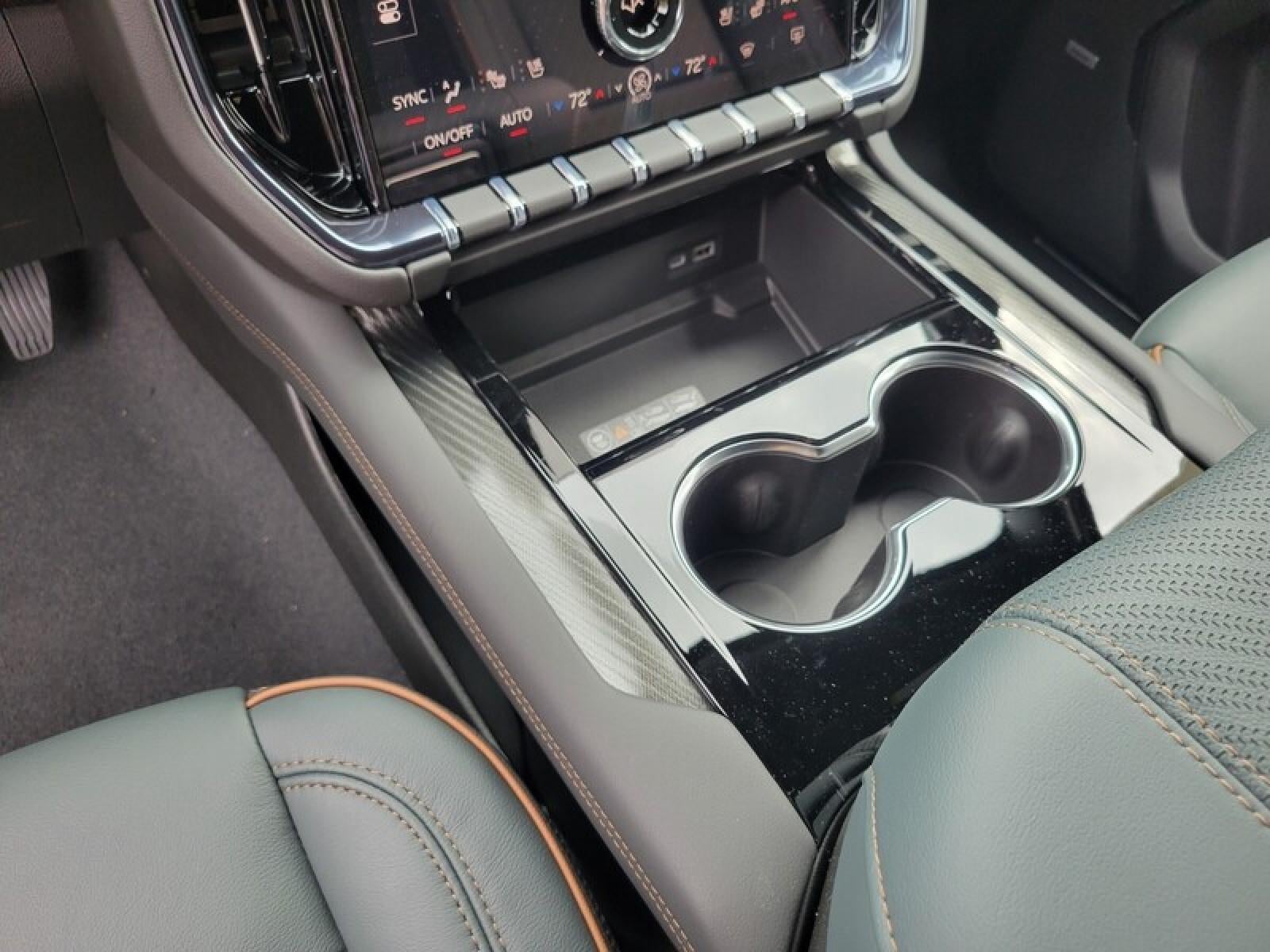 2026 GMC Yukon XL 4WD 4dr AT4