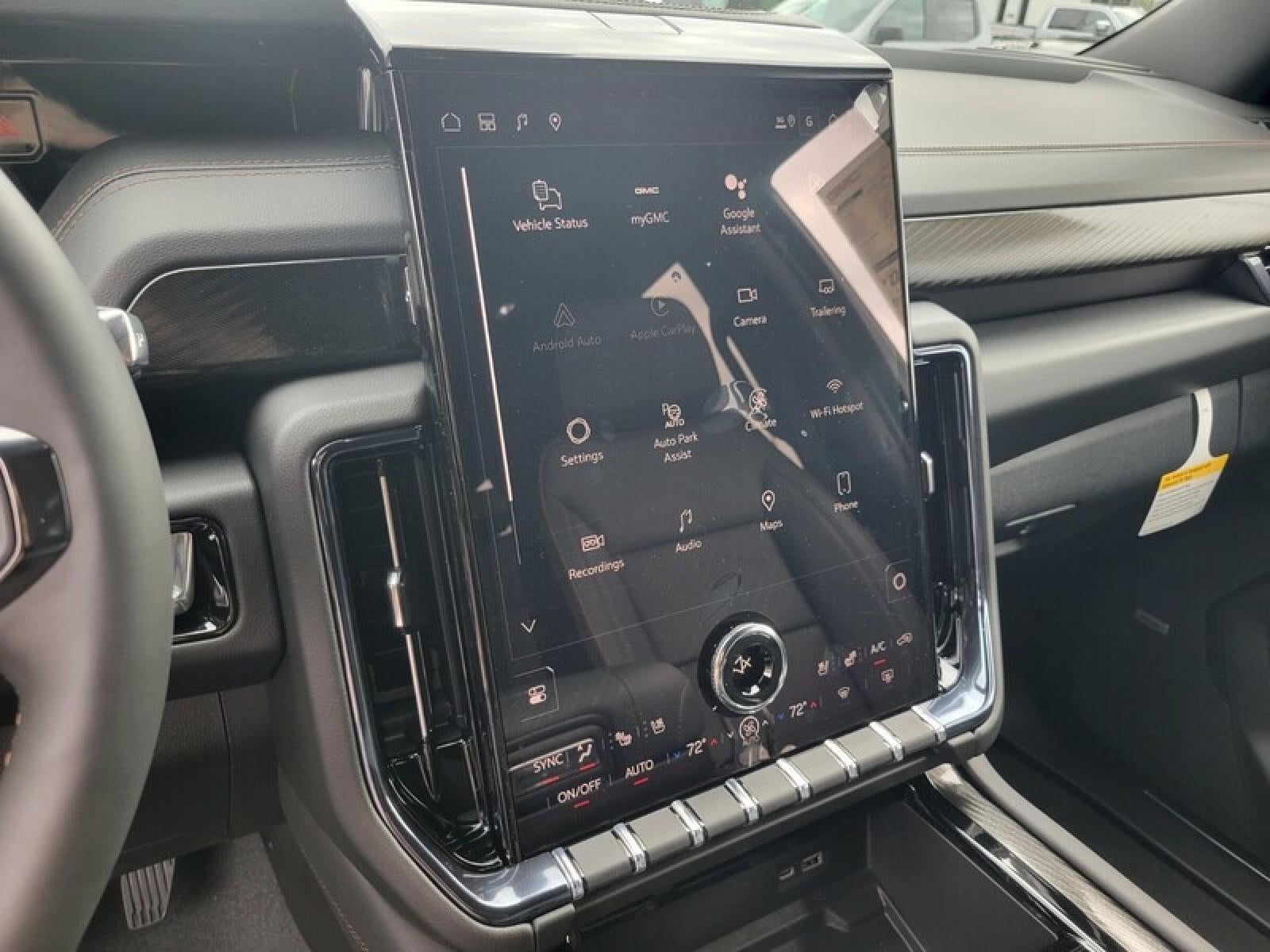 2026 GMC Yukon XL 4WD 4dr AT4