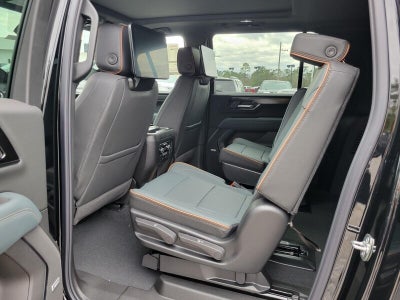 2026 GMC Yukon XL 4WD 4dr AT4