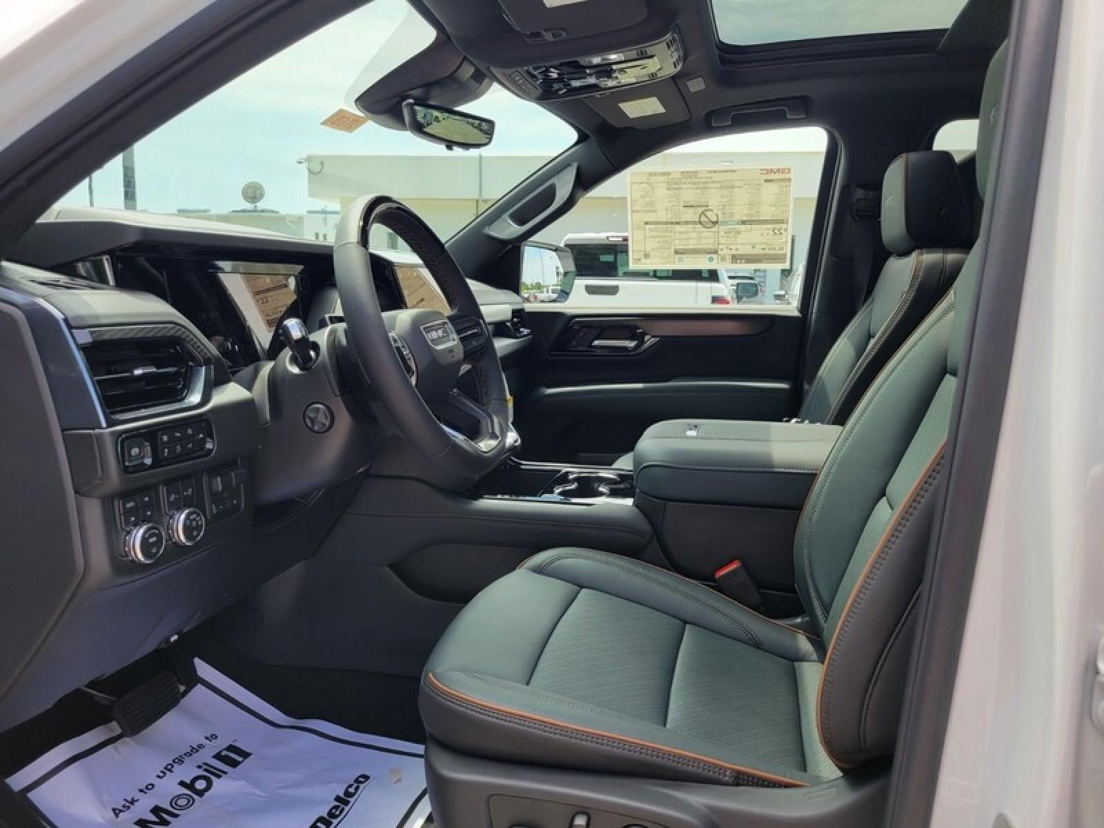 2026 GMC Yukon XL 4WD 4dr AT4