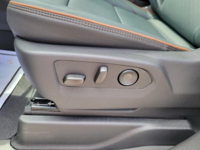 2026 GMC Yukon XL 4WD 4dr AT4