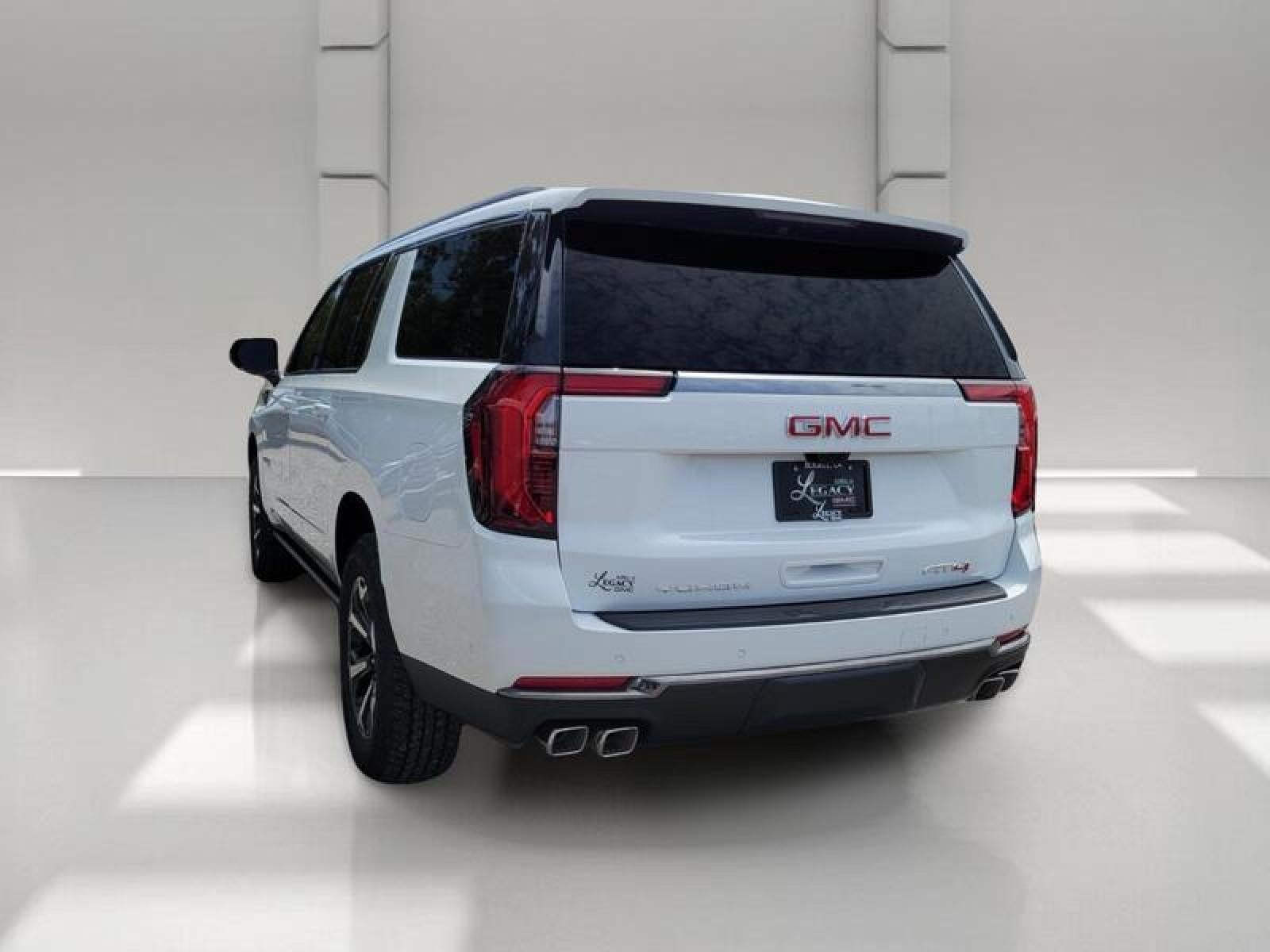 2026 GMC Yukon XL 4WD 4dr AT4