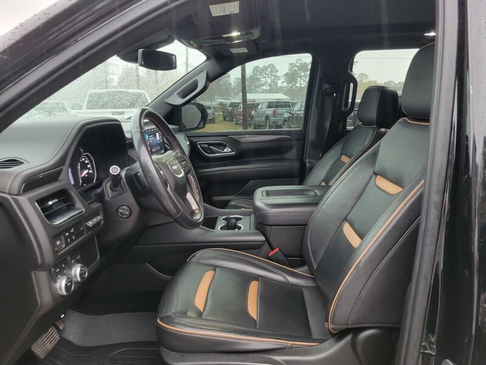 2021 GMC Yukon XL AT4