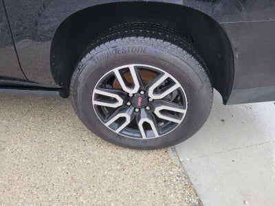 2021 GMC Yukon XL AT4