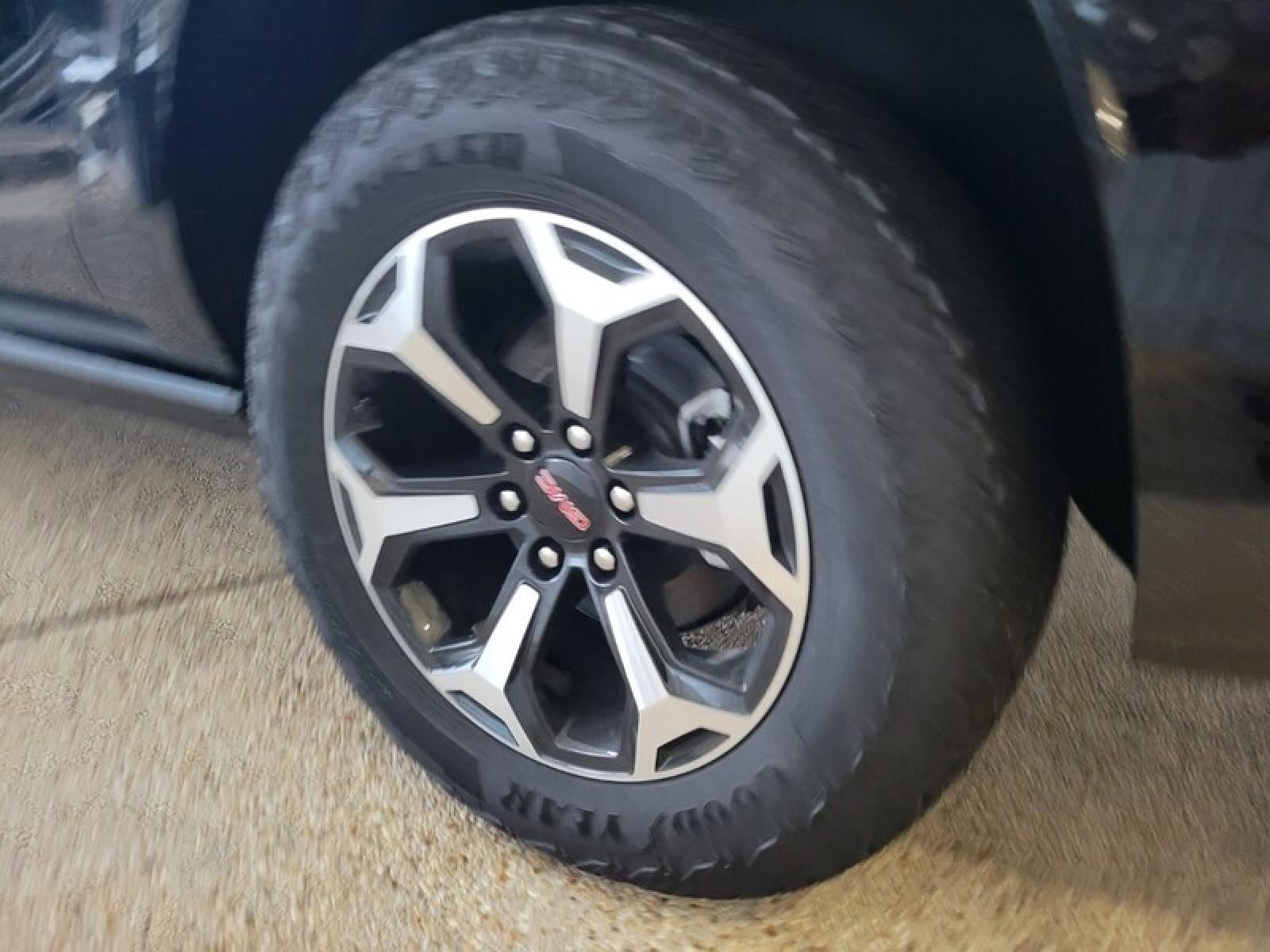 2026 GMC Yukon XL 4WD 4dr AT4