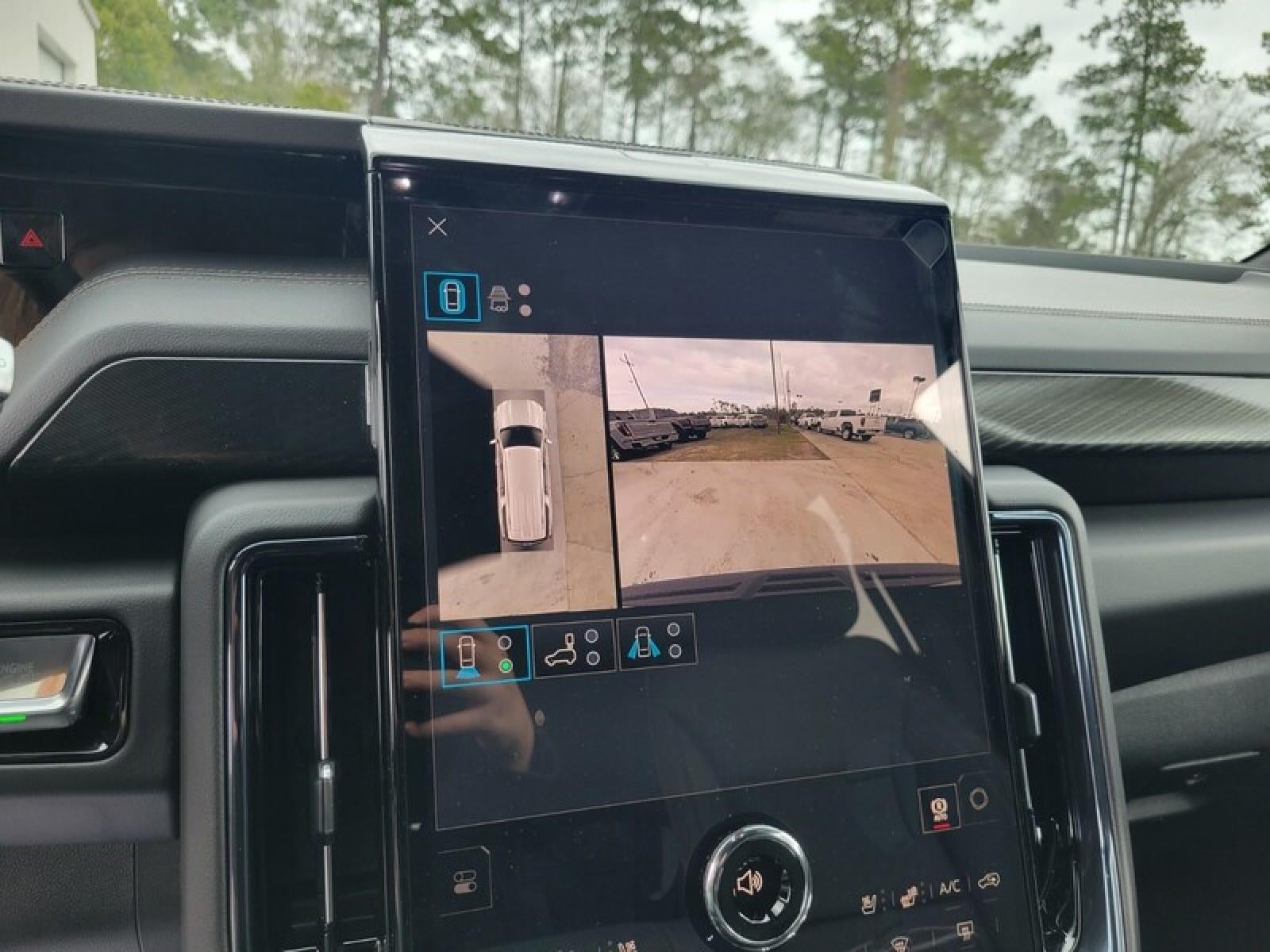 2026 GMC Yukon XL 4WD 4dr AT4