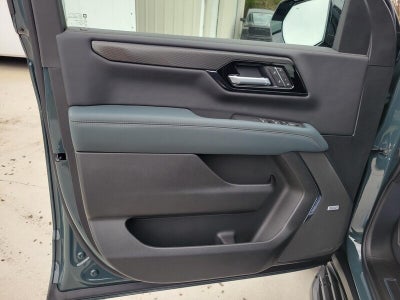 2026 GMC Yukon XL 4WD 4dr AT4