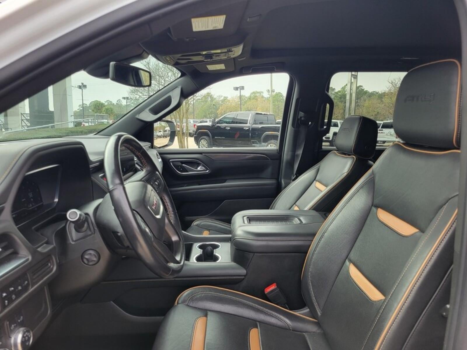 2022 GMC Yukon XL AT4