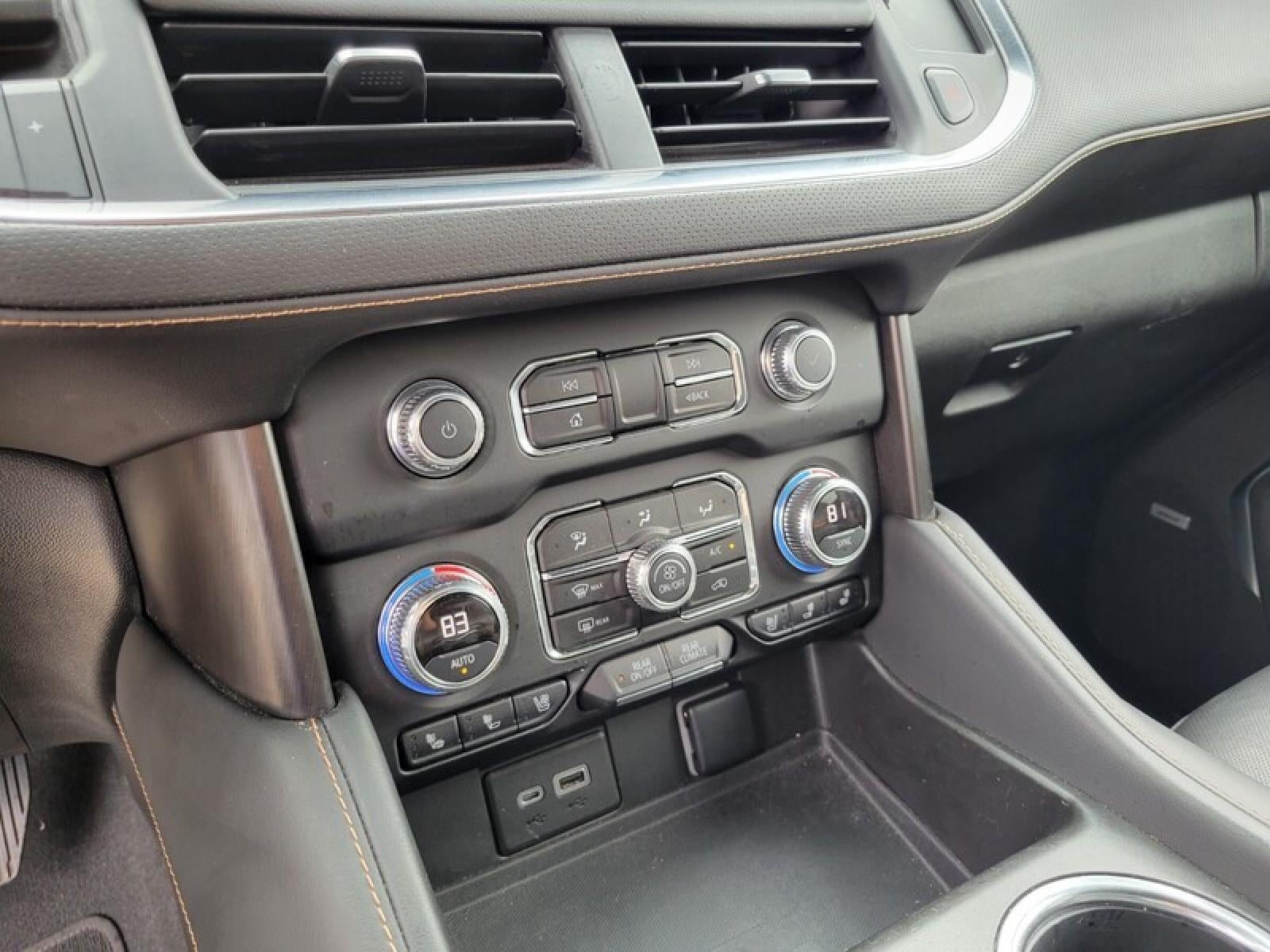 2022 GMC Yukon XL AT4