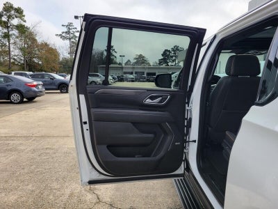 2022 GMC Yukon XL AT4